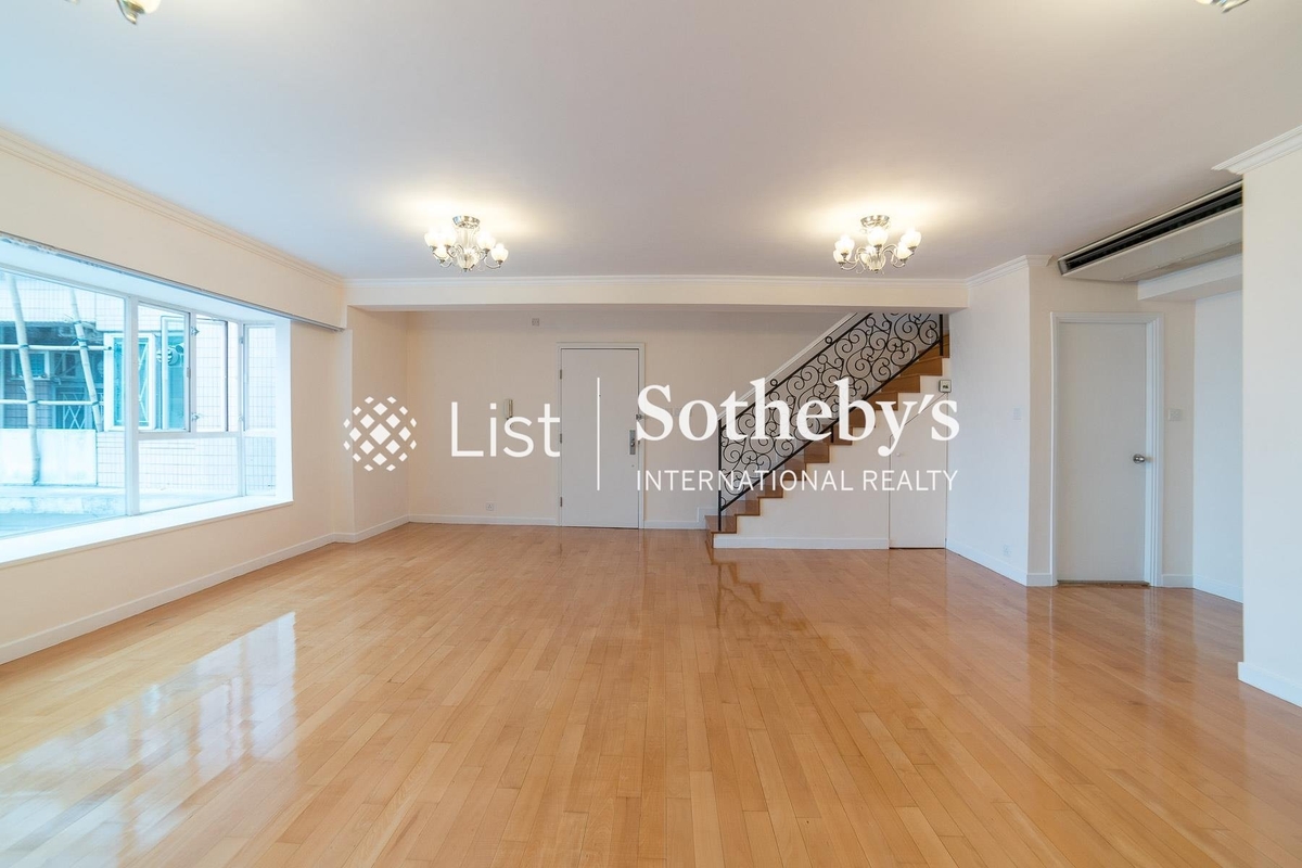 Pacific Palisades 寶馬山花園 | Living and Dining Room