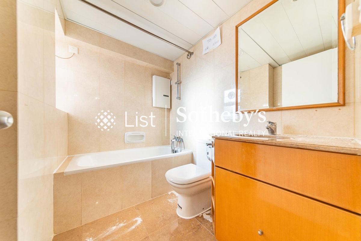 Pacific Palisades 寶馬山花園 | Master Bathroom