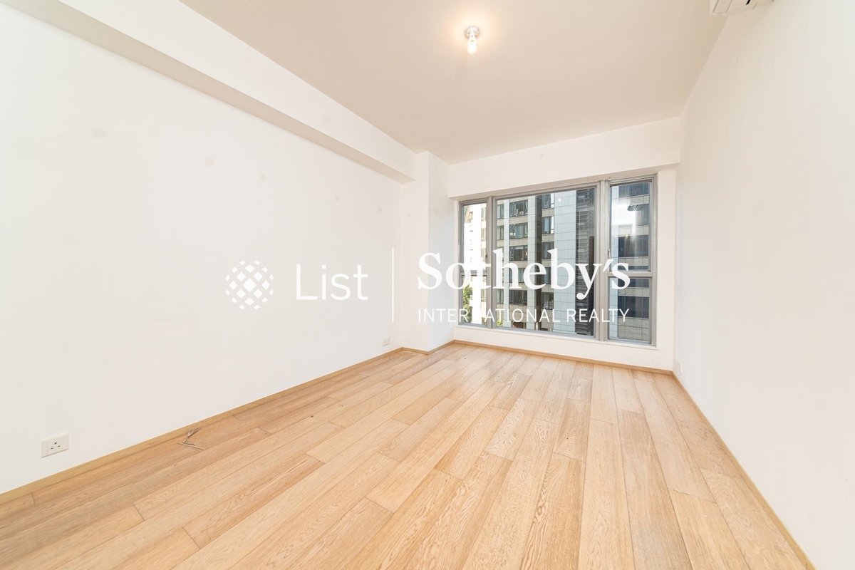 The Carmina 嘉名苑 | Third Bedroom