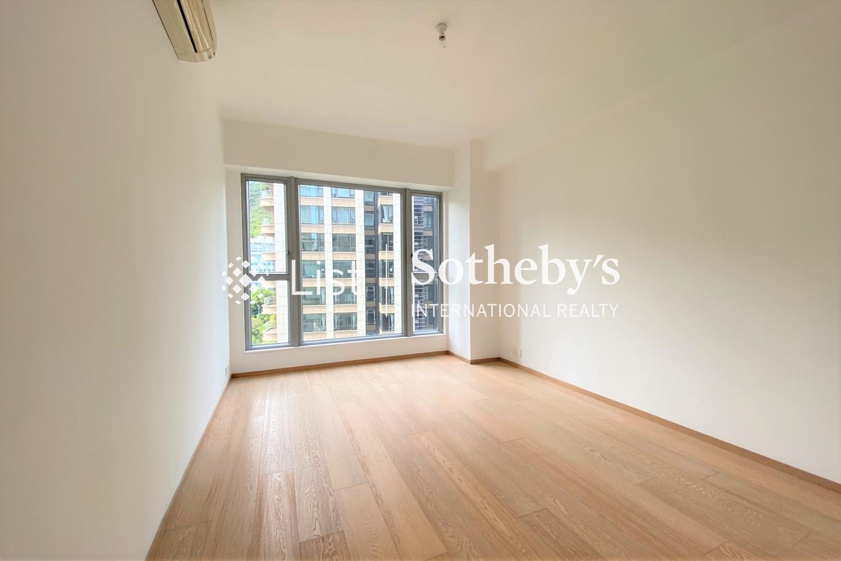 The Carmina 嘉名苑 | Second Bedroom