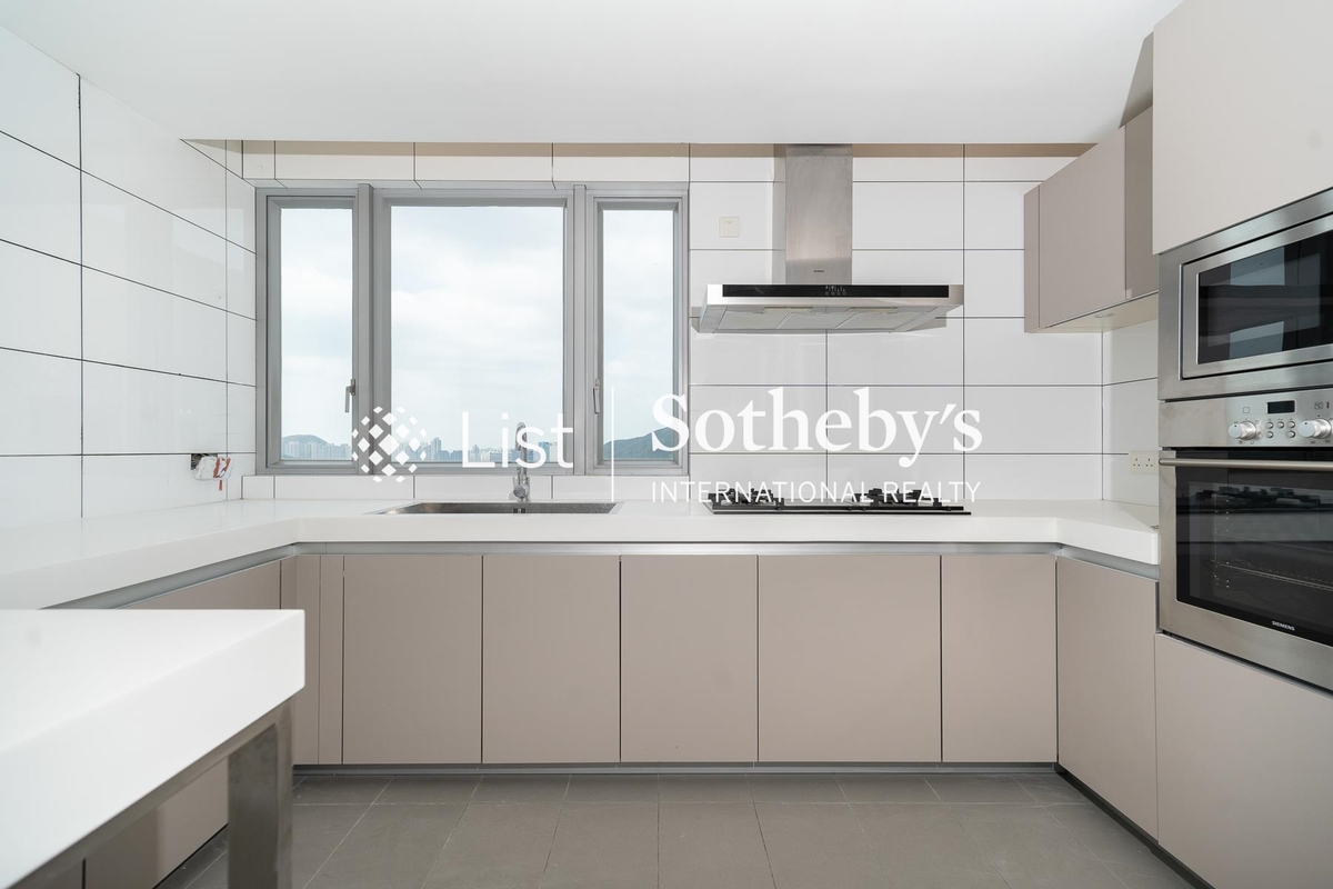 The Carmina 嘉名苑 | Kitchen