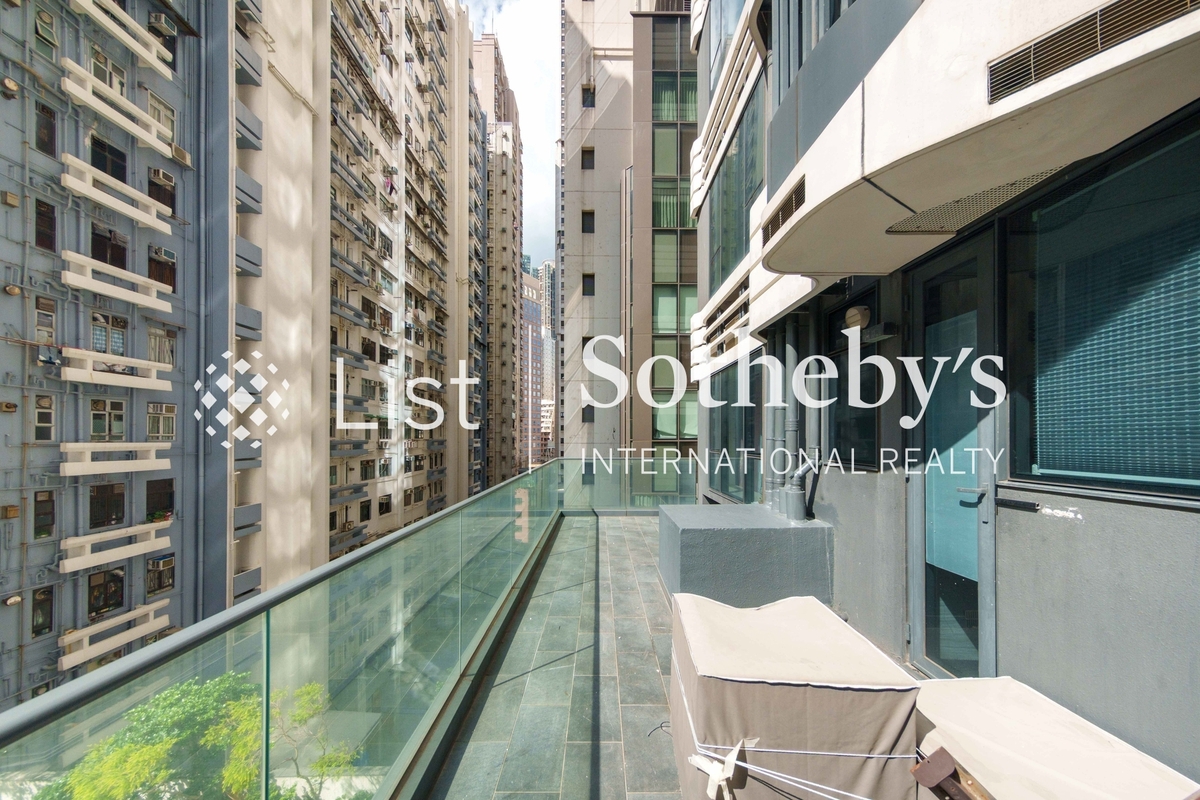 Upton 維港峰 | Private Terrace off Dining Room