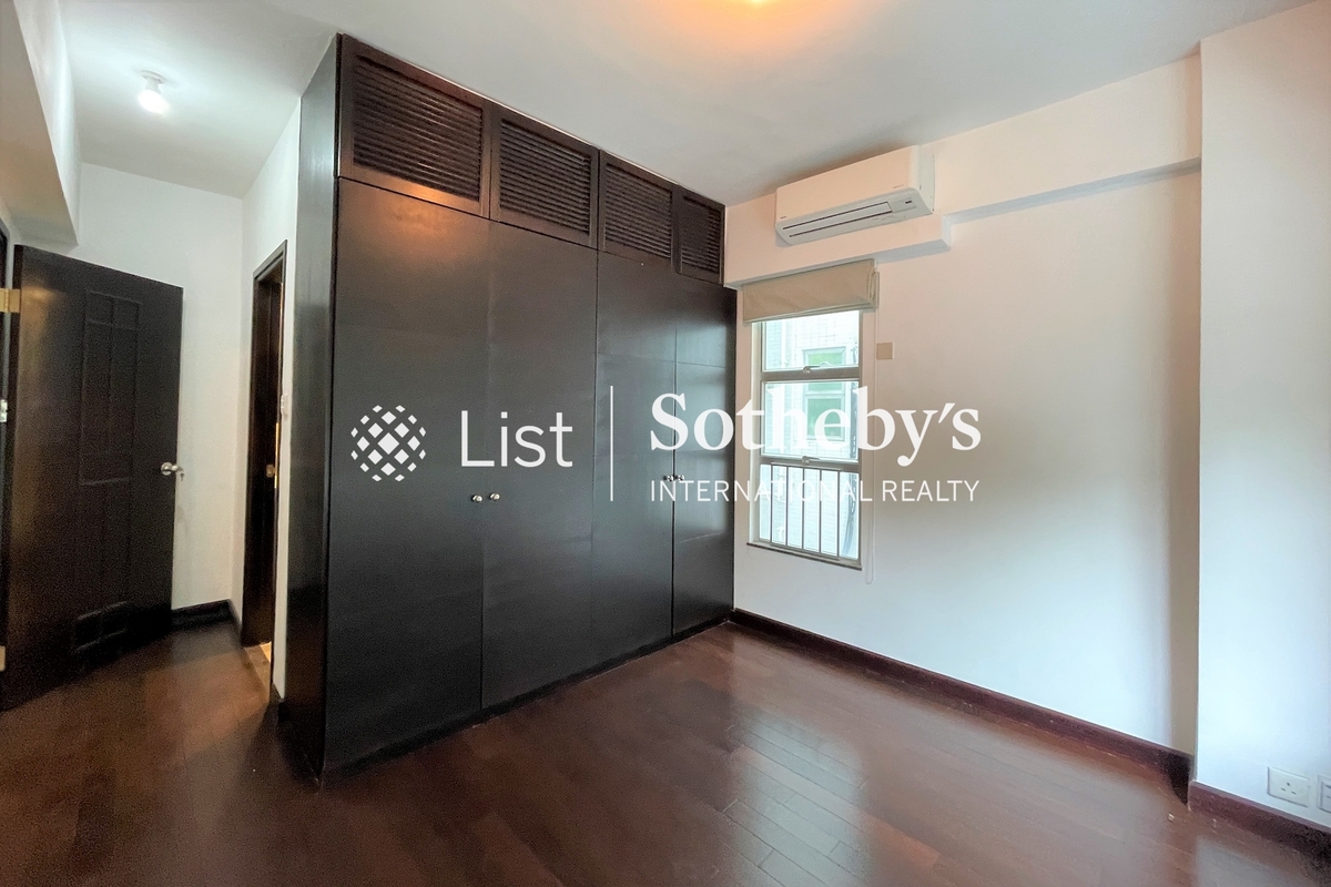 The Regalis 帝鑾閣 | Master Bedroom