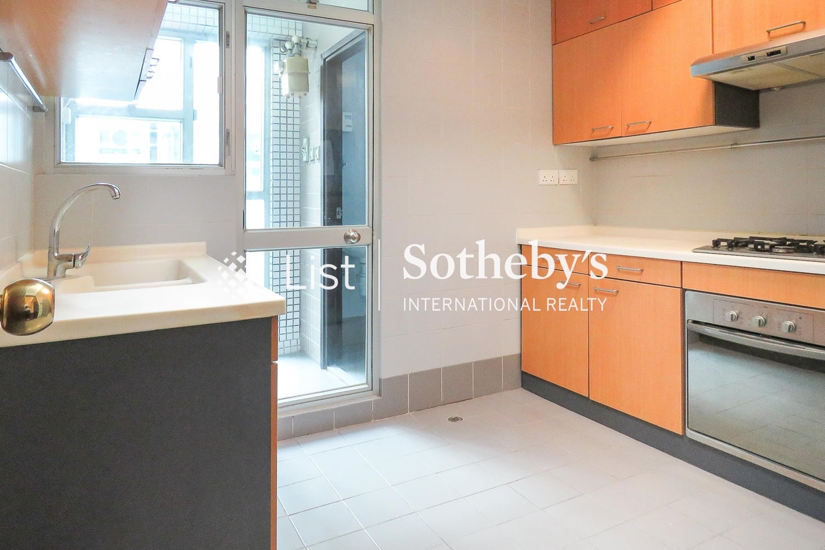 The Regalis 帝鑾閣 | Kitchen