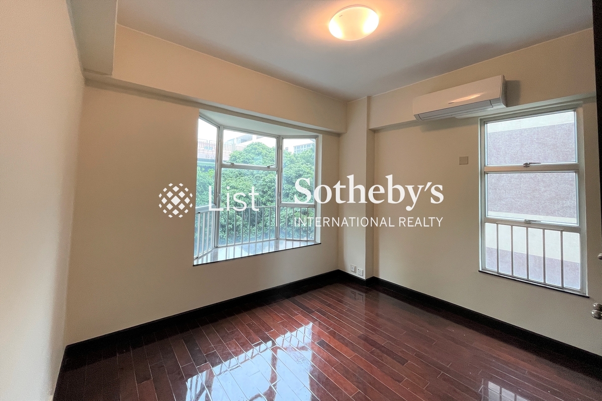 The Regalis 帝鑾閣 | Master Bedroom