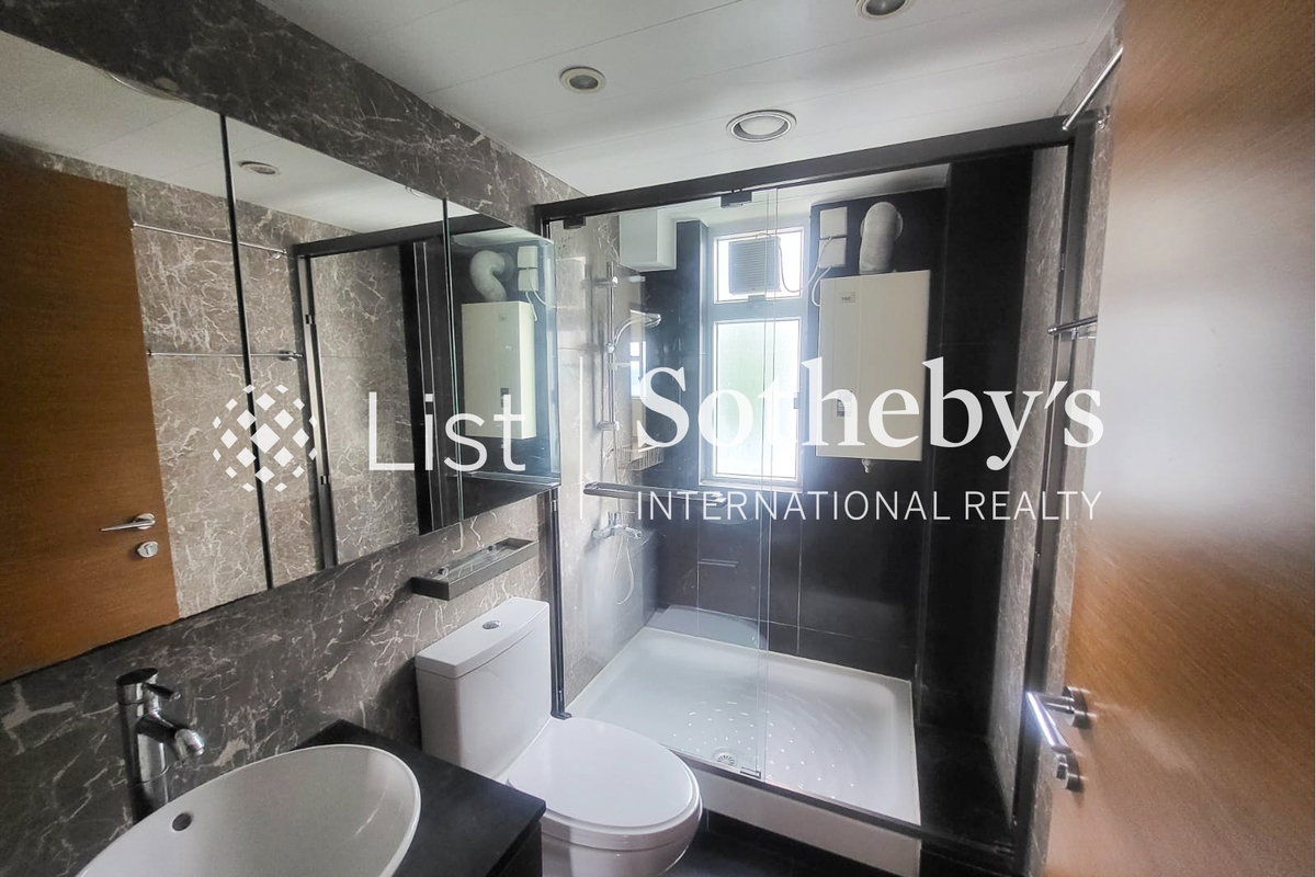 Vista Mount Davis 華亭閣 | Guest Bathroom