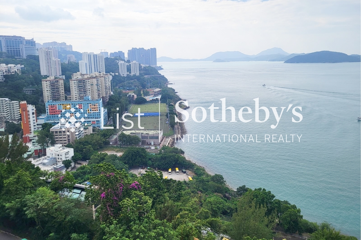 Vista Mount Davis 華亭閣 | View from Living and Dining Room