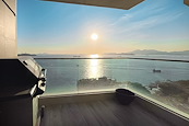 Vista Mount Davis 华亭阁 | Balcony off Living and Dining Room