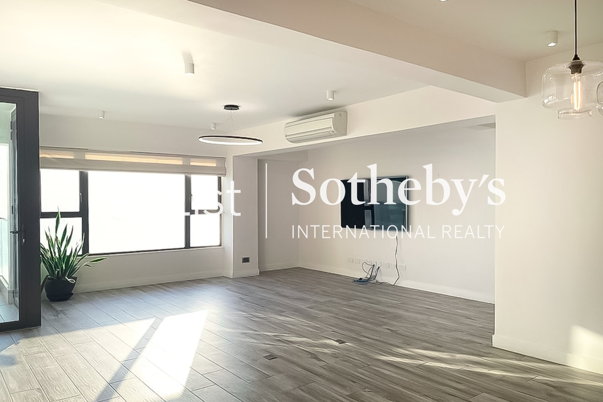 Vista Mount Davis 華亭閣 | Living and Dining Room