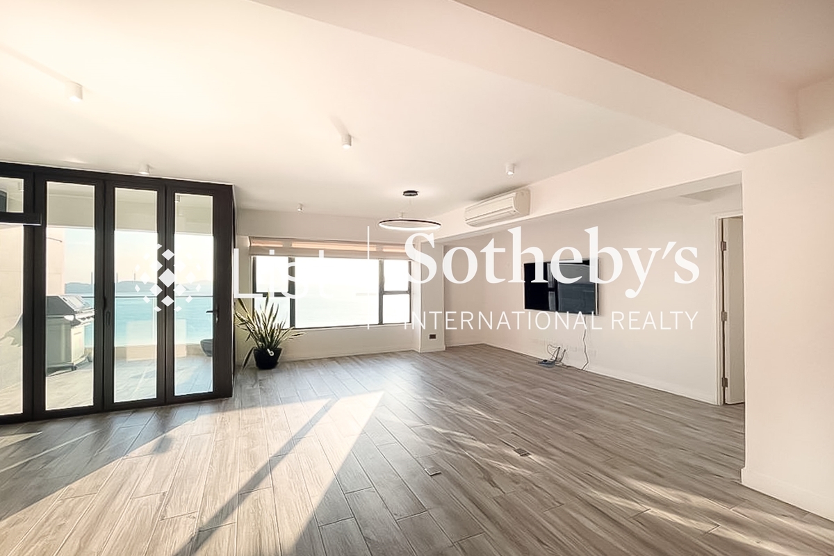 Vista Mount Davis 華亭閣 | Living and Dining Room