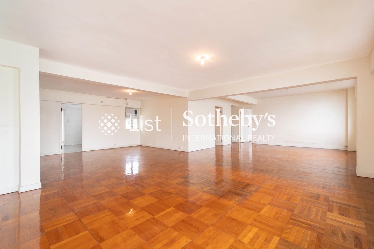 Vista Mount Davis 華亭閣 | Living and Dining Room