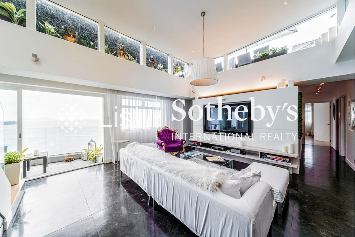 Vista Mount Davis 華亭閣 | Living and Dining Room
