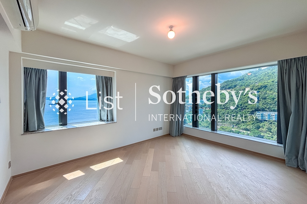 Victoria Coast Victoria Coast | Master Bedroom