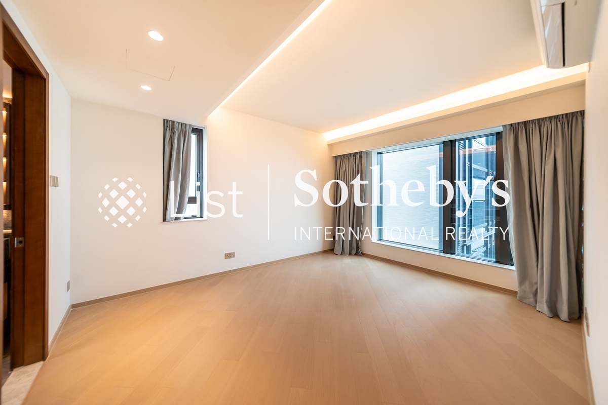 Victoria Coast Victoria Coast | Master Bedroom