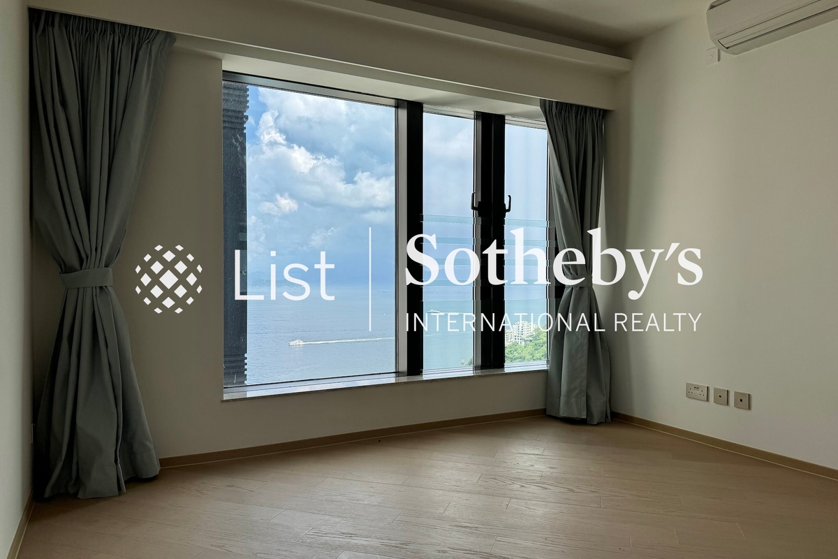 Victoria Coast Victoria Coast | Master Bedroom