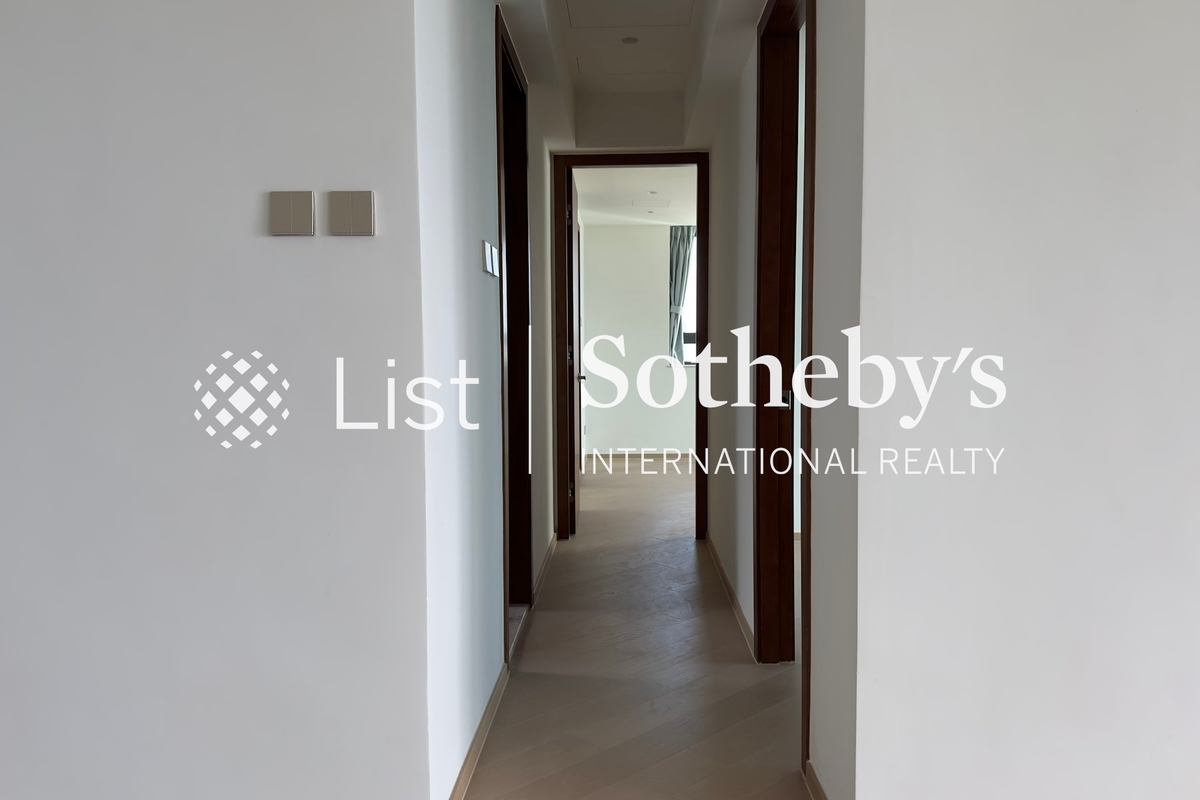 Victoria Coast Victoria Coast | Hallway