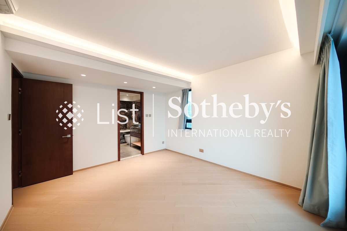 Victoria Coast Victoria Coast | Master Bedroom