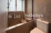 Blue Pool Court 藍塘別墅 | Master Bathroom