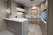 Blue Pool Court 藍塘別墅 | Open Kitchen