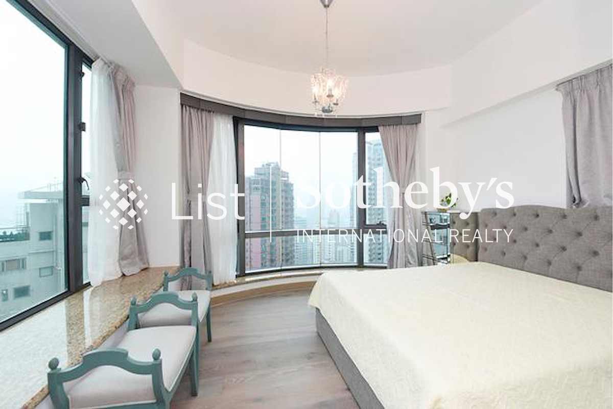 Palatial Crest 輝煌豪園 | Master Bedroom