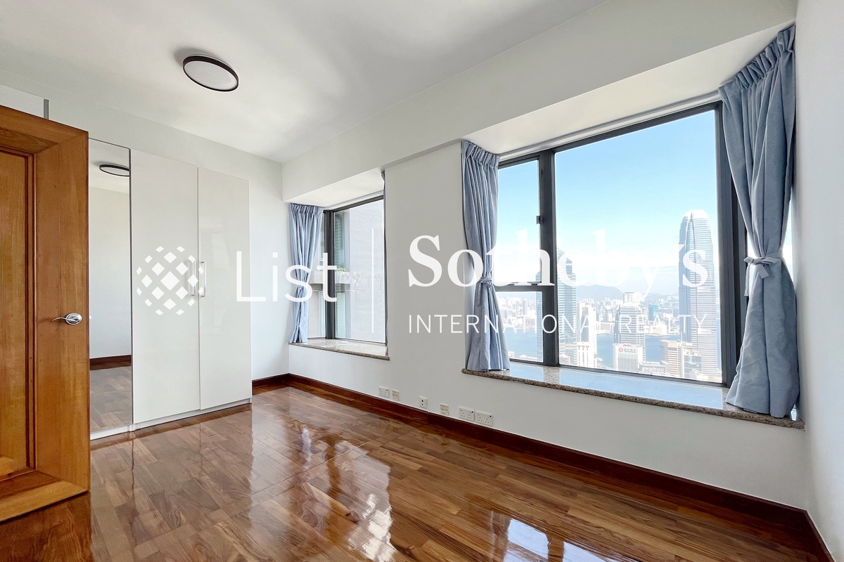 Palatial Crest 輝煌豪園 | Second Bedroom