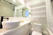 Centre Stage 聚賢居 | Bathroom