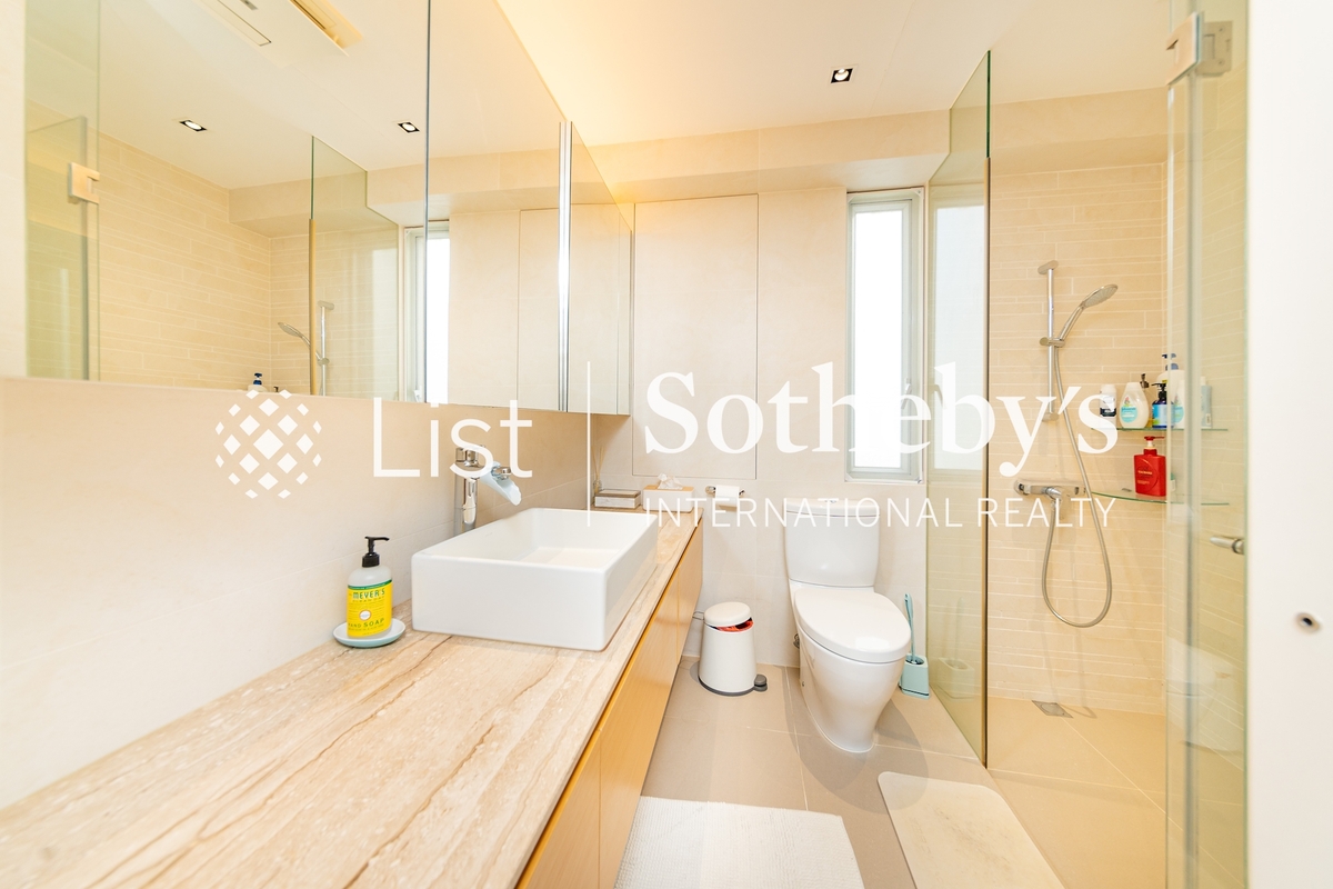 Realty Gardens 聯邦花園 | Master Bathroom