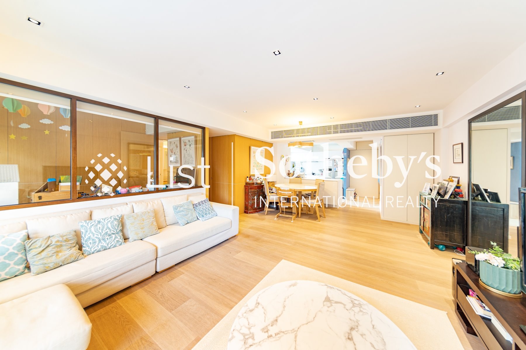 Realty Gardens, Mid-Levels West | Property ID 292849