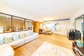 Realty Gardens 聯邦花園 | Living and Dining Room