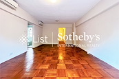 Realty Gardens 聯邦花園 | Living and Dining Room