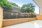 Realty Gardens 聯邦花園 | Private Terrace off Living and Dining Room