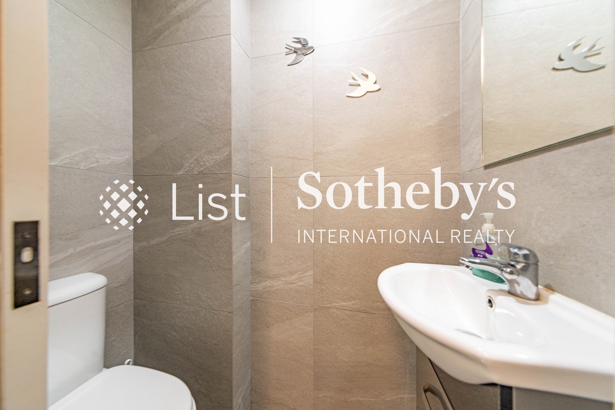 Realty Gardens 联邦花园 | Guest Powder Room