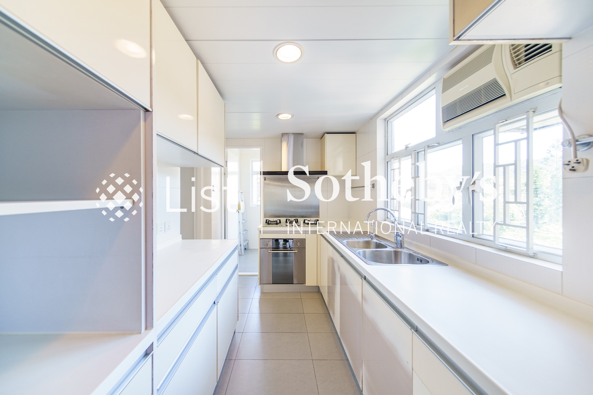 Butler Towers 柏麗園 | Kitchen