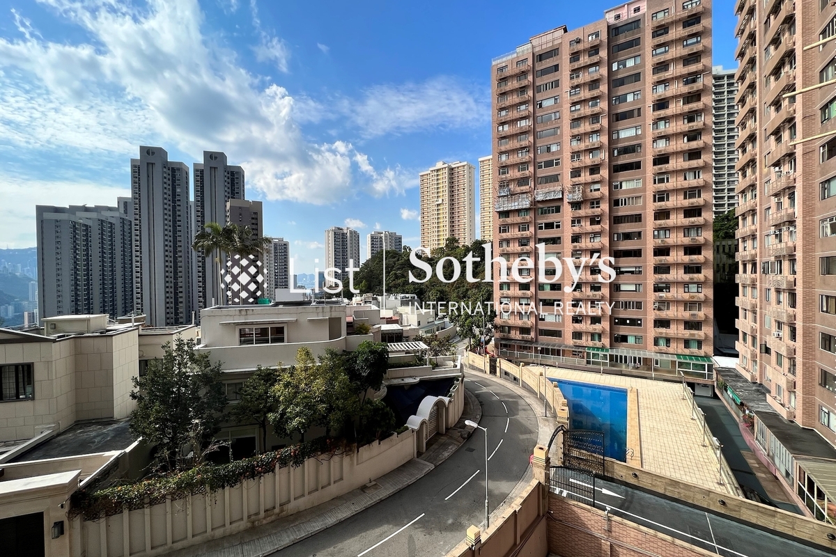 Butler Towers 柏麗園 | View from Living and Dining Room