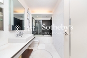 Butler Towers 柏麗園 | Master Bathroom