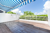 Burnside Villa 濱景園 | Private Terrace off Living Room