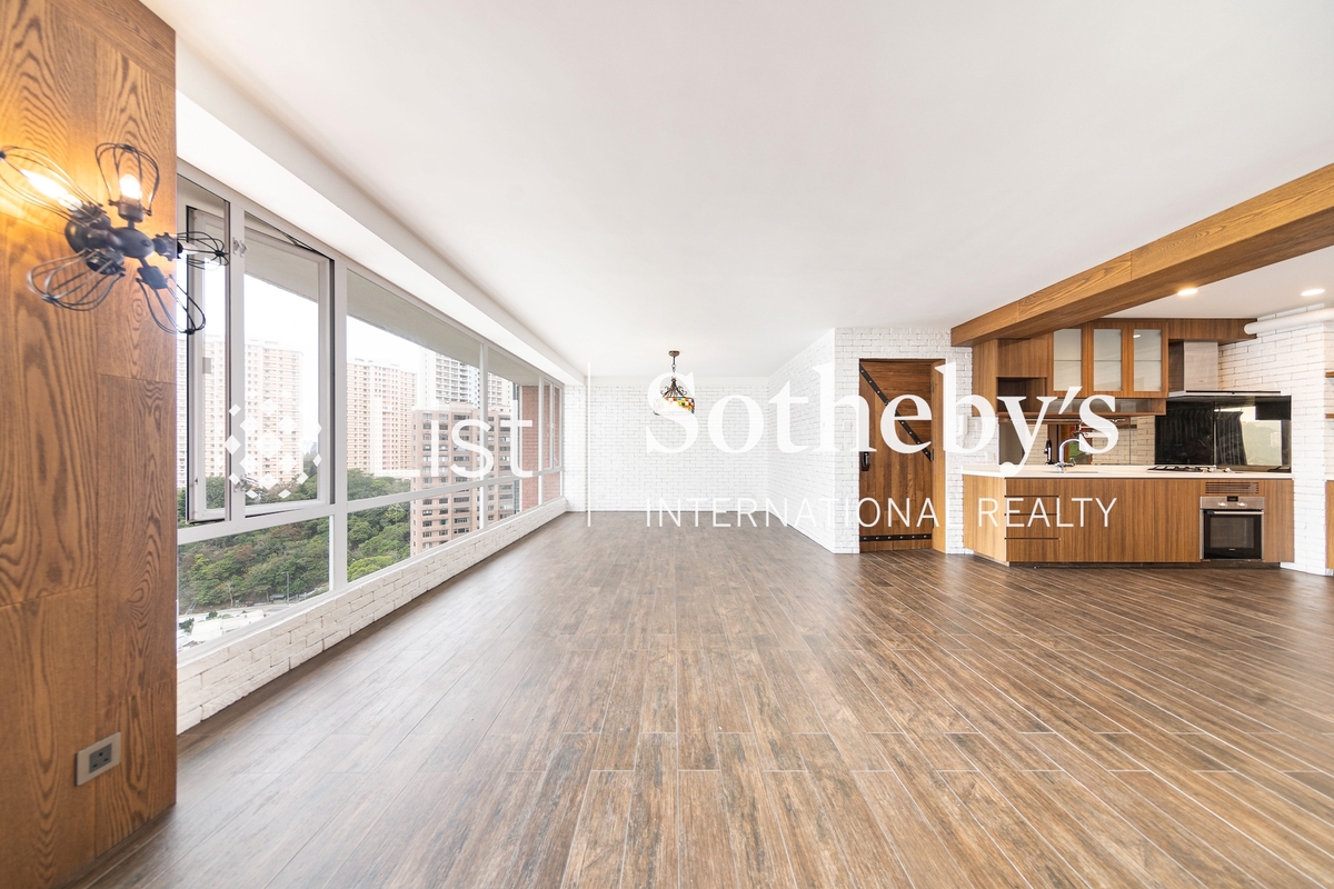 Wing On Towers 永安閣 | Living and Dining Room