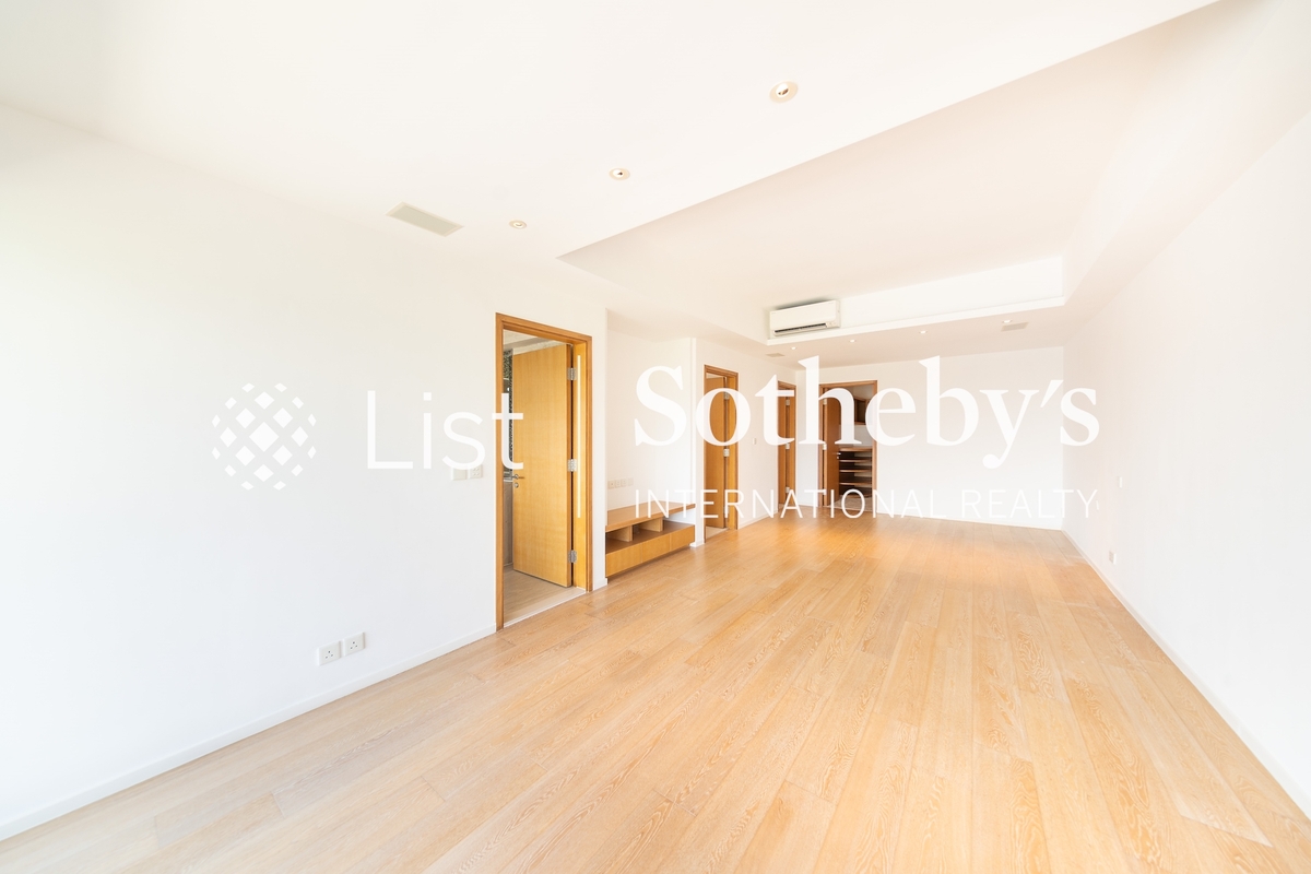 Pinewaver Villas 松濤小築 | Living Room