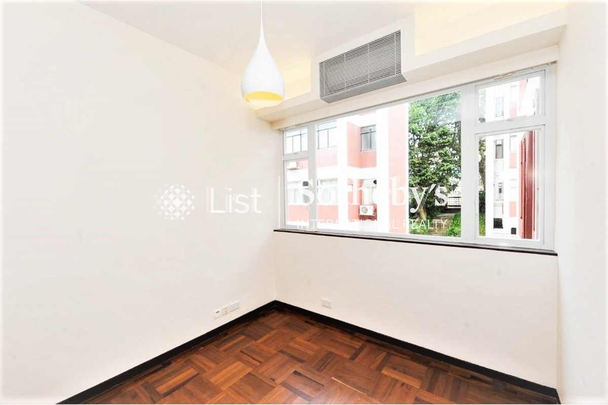 2-6A Wilson Road 衛信道2-6A號 | Third Bedroom