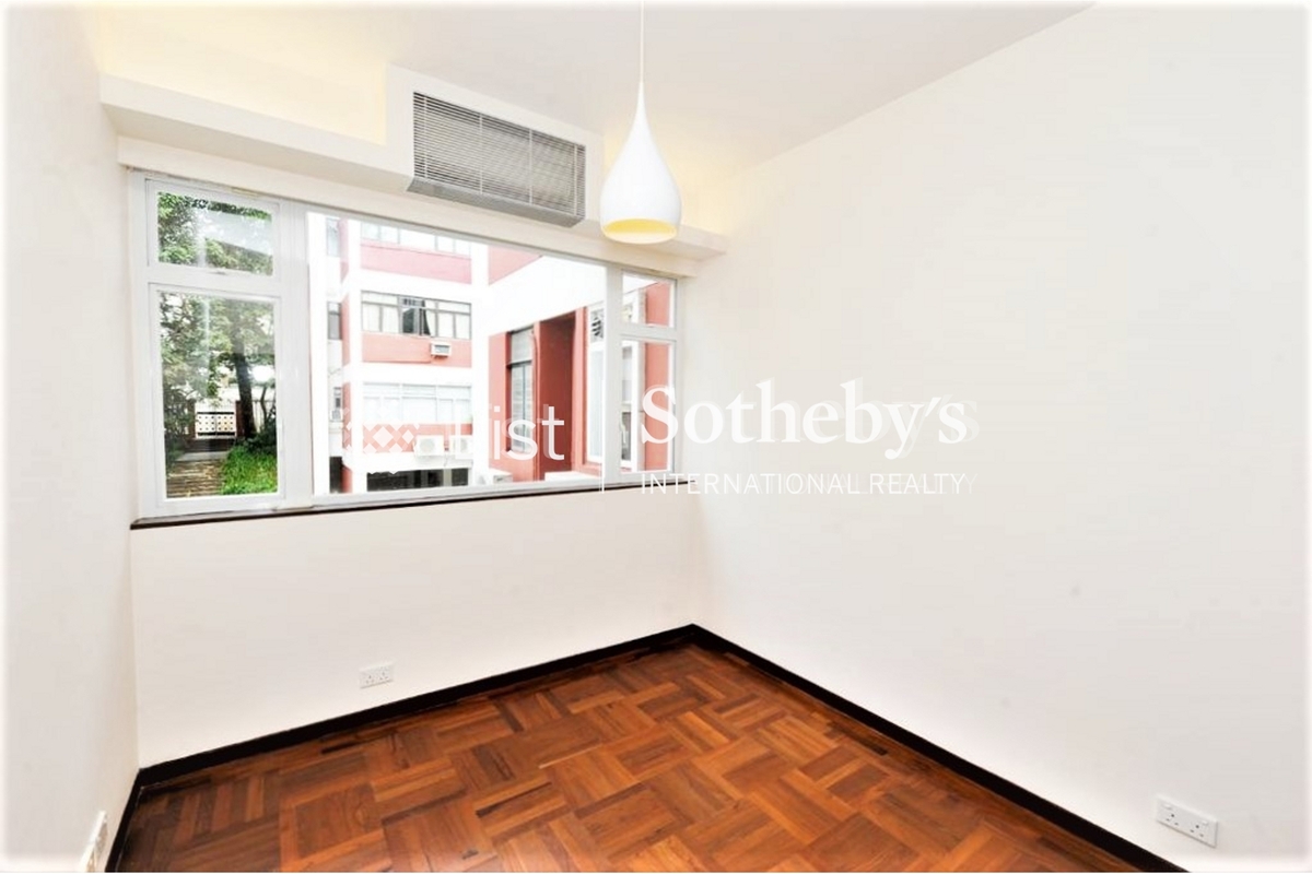 2-6A Wilson Road 衛信道2-6A號 | Second Bedroom