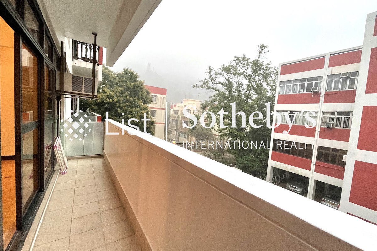 2-6A Wilson Road 衛信道2-6A號 | Balcony off Living and Dining Room
