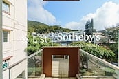 Cooper Villa 沃柏臺 | Balcony off Master Bedroom