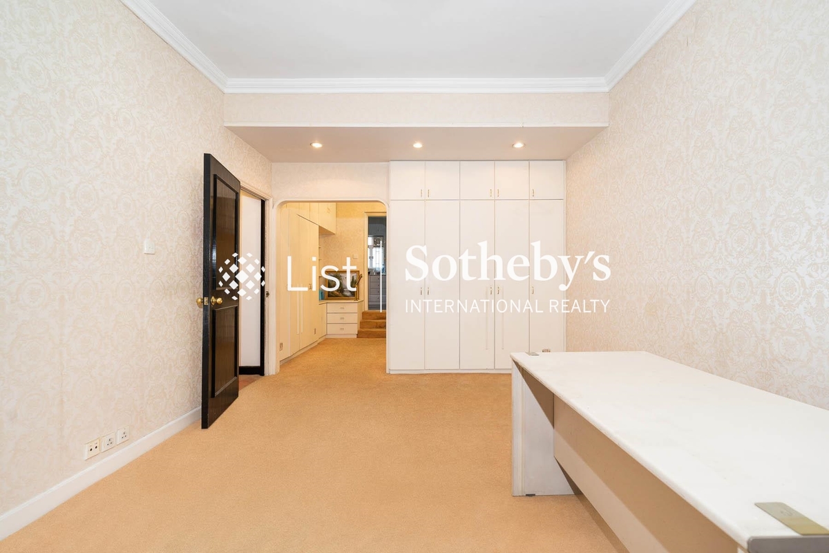 Jardine Terrace 渣甸臺 | Second En-suite Bedroom