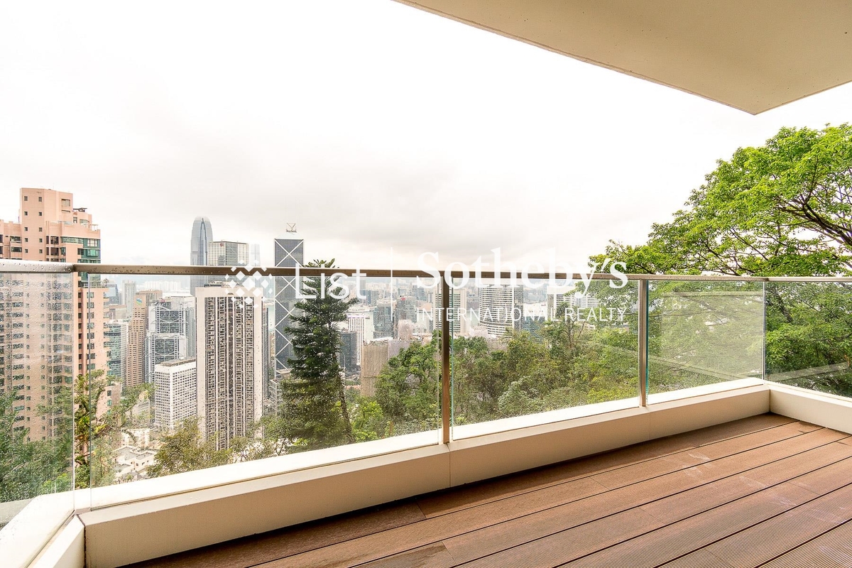 Magazine Gap Towers 馬己仙峽道15號 | Balcony off Living Area