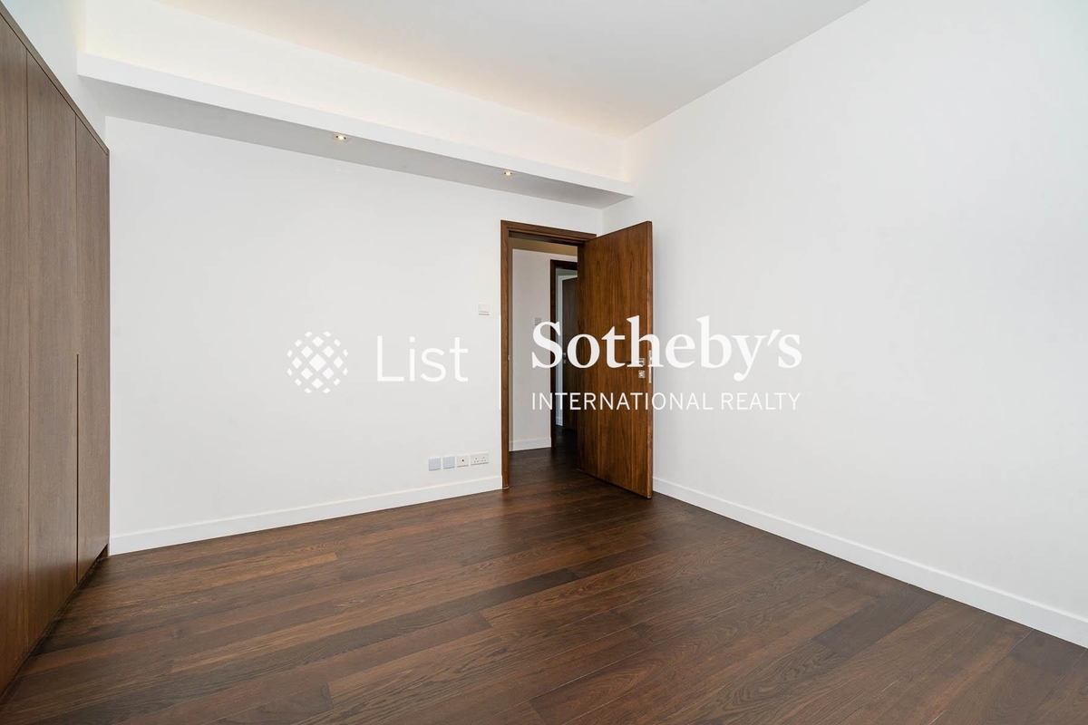 Magazine Gap Towers 馬己仙峽道15號 | Third Bedroom