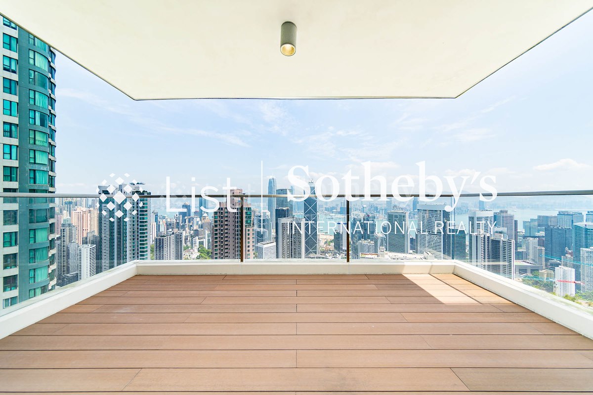 Magazine Gap Towers 馬己仙峽道15號 | Balcony off Living and Dining Room