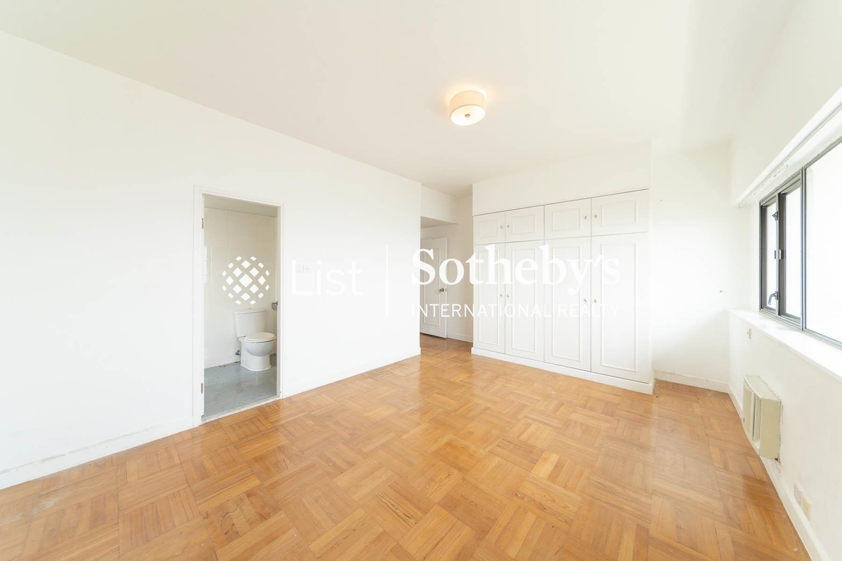 Magazine Heights 馬己仙大廈 | Master Bedroom