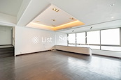 Magazine Heights 馬己仙大廈 | Living and Dining Room