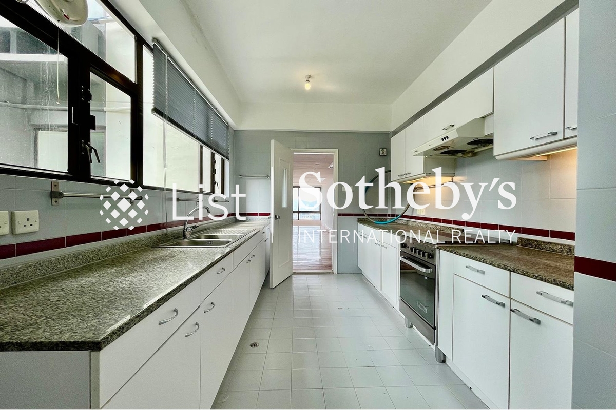 Magazine Heights 馬己仙大廈 | Kitchen