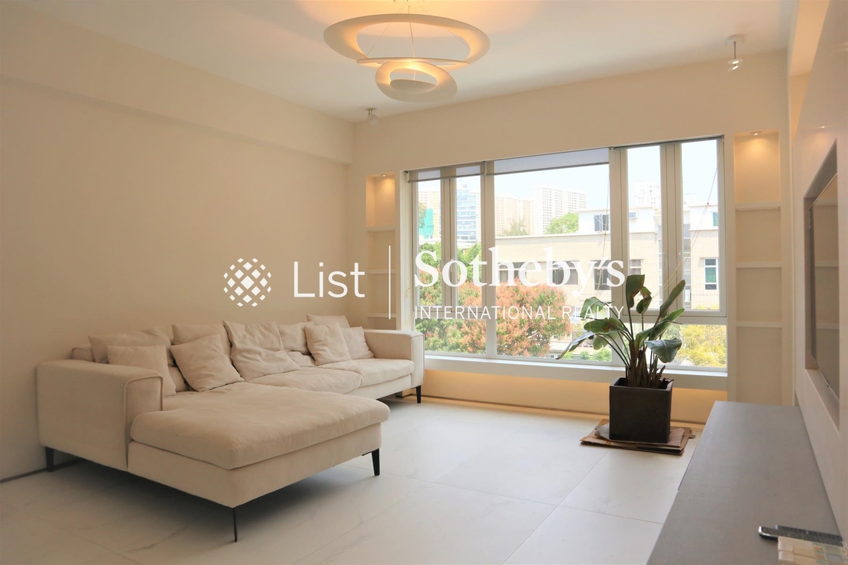 Jardine Court 渣甸園 | Living Room